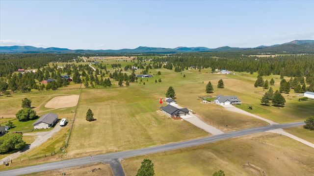 40215 N Sunnyside Ln, Deer Park, WA 99006