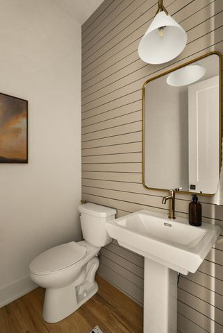 546 Whispering Hills Dr, Nashville, TN 37211