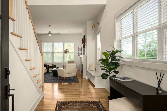 546 Whispering Hills Dr, Nashville, TN 37211