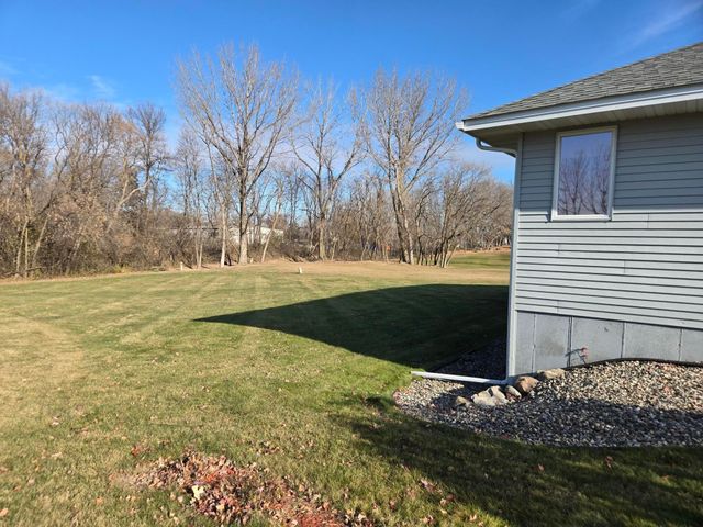 103 Sellards Avenue, Dassel, MN 55325