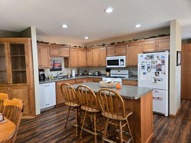 103 Sellards Avenue, Dassel, MN 55325