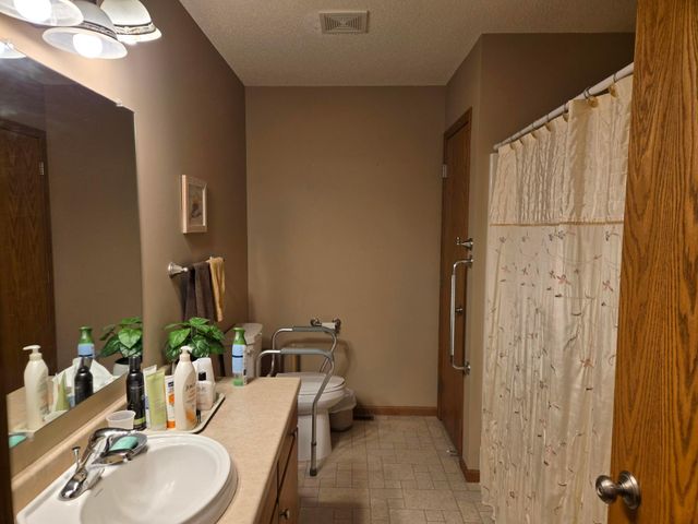 103 Sellards Avenue, Dassel, MN 55325