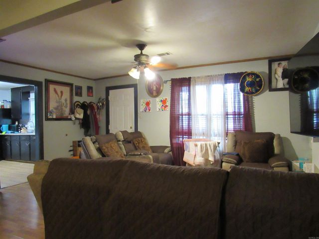 4611 Pike Ave, North Little Rock, AR 72118