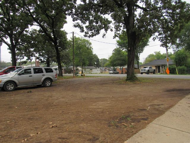 4611 Pike Ave, North Little Rock, AR 72118