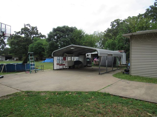 4611 Pike Ave, North Little Rock, AR 72118