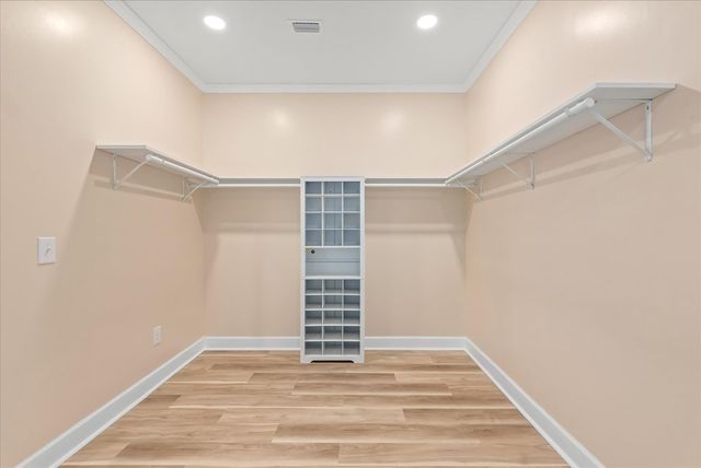 2819 NW Glen Lawrence, Cowarts, AL 36321