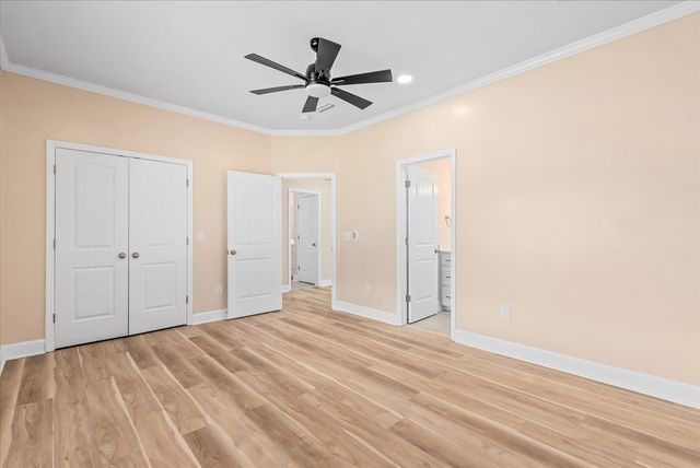 2819 NW Glen Lawrence, Cowarts, AL 36321