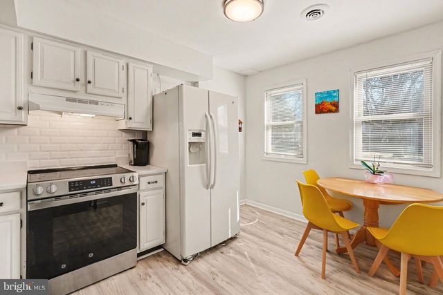 6903 SALEM PARK CIR, Mechanicsburg, PA 17050