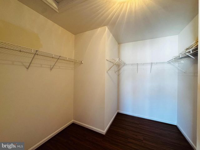 43776 SMITH SQ, Leesburg, VA 20176
