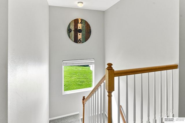 18047 Sunridge Street, Omaha, NE 68136