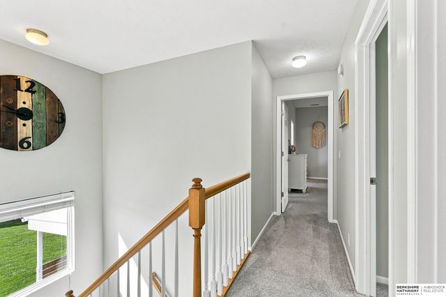 18047 Sunridge Street, Omaha, NE 68136