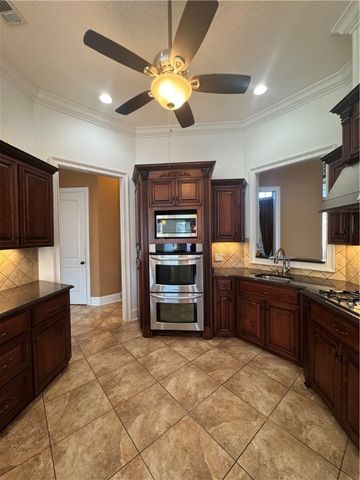 655 Littlefield Street, Jesup, GA 31546