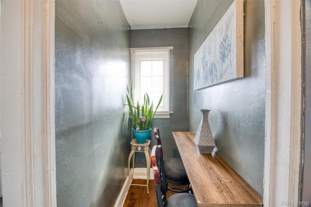 8770 Dexter Avenue, Detroit, MI 48206