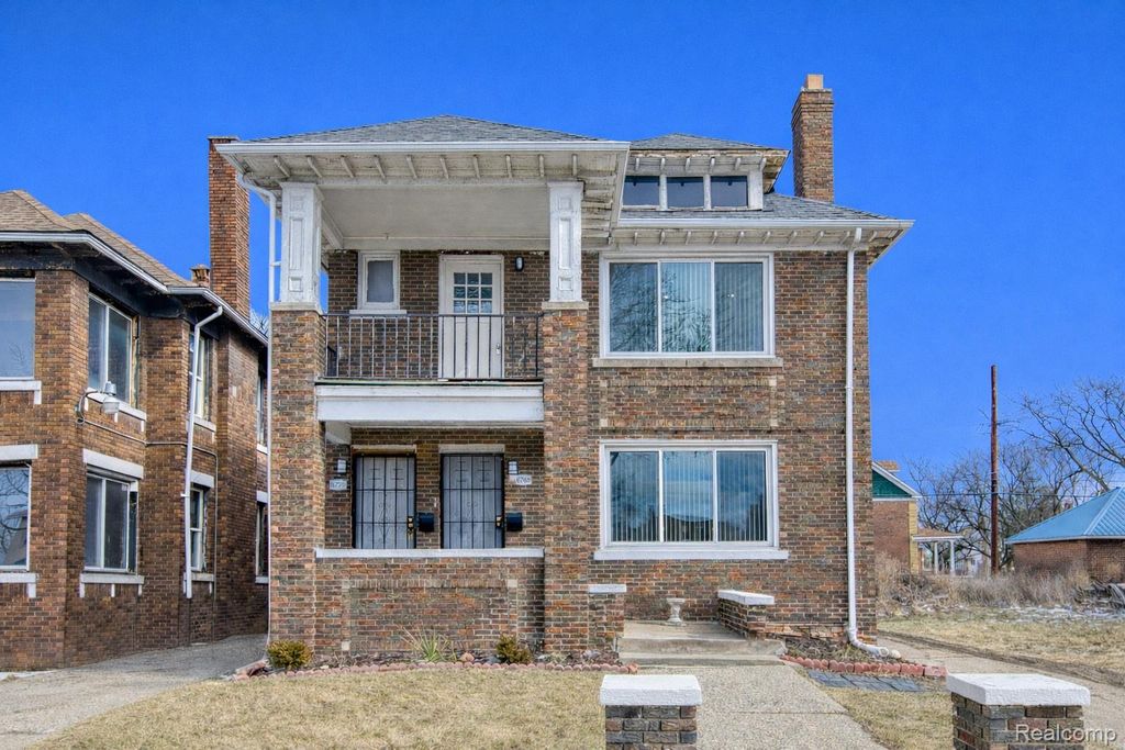 8770 Dexter Avenue, Detroit, MI 48206
