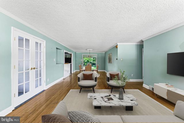 615 W BROWNING RD, Oaklyn, NJ 08107
