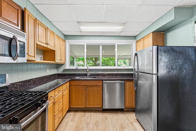 615 W BROWNING RD, Oaklyn, NJ 08107