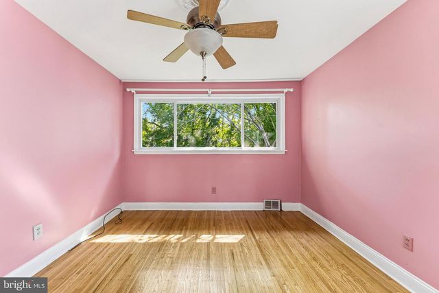 615 W BROWNING RD, Oaklyn, NJ 08107