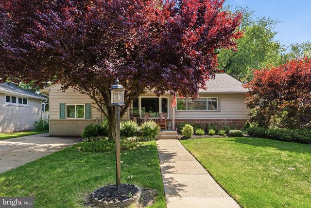 615 W BROWNING RD, Oaklyn, NJ 08107