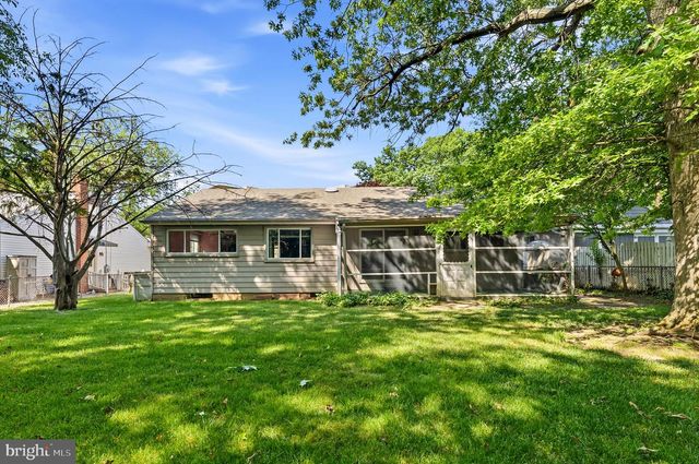 615 W BROWNING RD, Oaklyn, NJ 08107