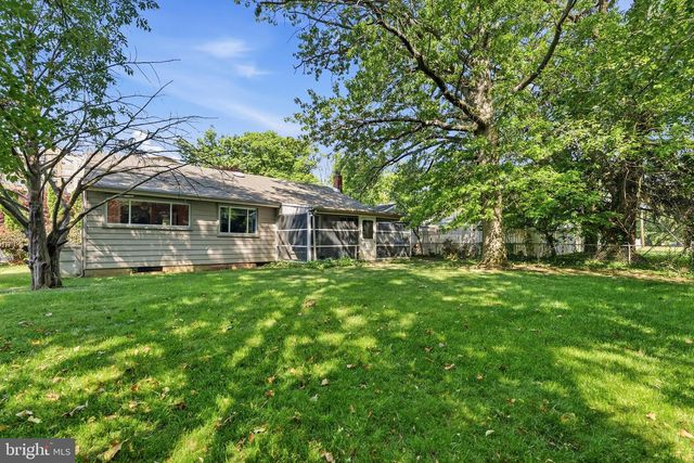 615 W BROWNING RD, Oaklyn, NJ 08107