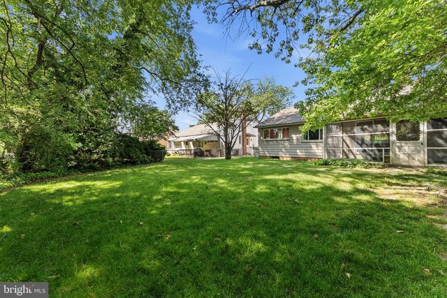 615 W BROWNING RD, Oaklyn, NJ 08107