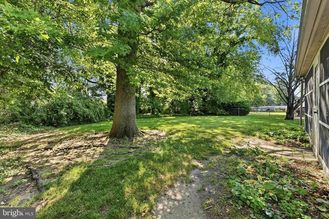615 W BROWNING RD, Oaklyn, NJ 08107