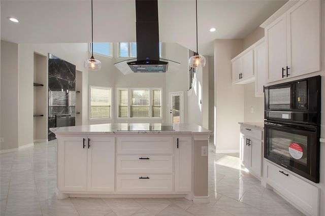 702 Linkcrest Drive, Duncanville, TX 75137