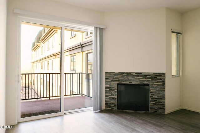 124 W Colorado Street 404, Glendale, CA 91204