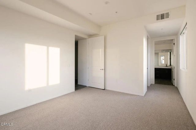 124 W Colorado Street 404, Glendale, CA 91204