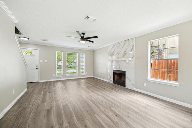 13919 Beckwith Drive, Houston, TX 77014