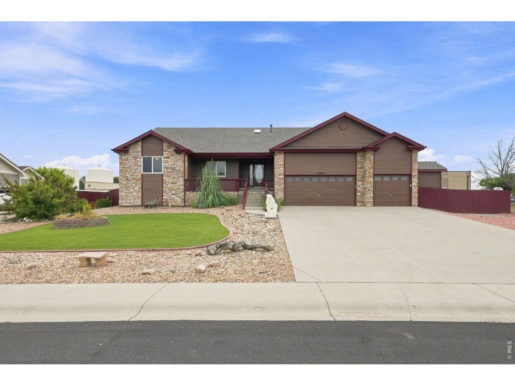 3294 Ballentine Blvd, Johnstown, CO 80534