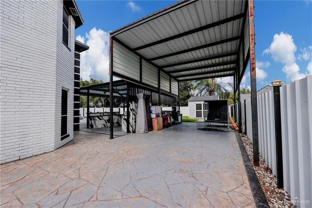 2210 Highland Drive, Weslaco, TX 78599