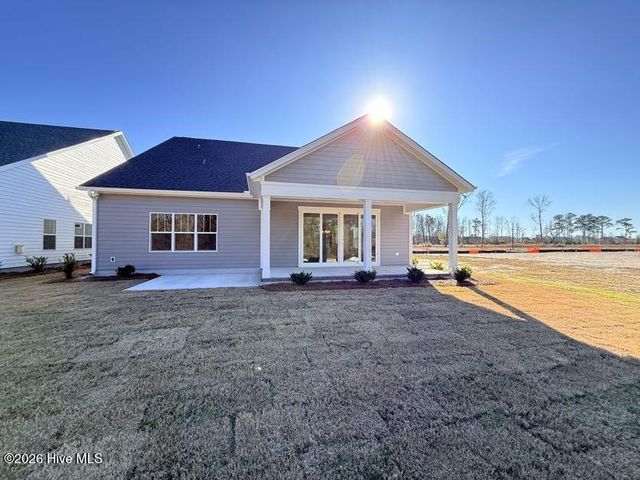 132 Flat Clam Drive, Wilmington, NC 28401