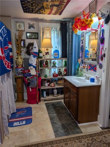 16 Davenport Street, Hornell, NY 14843