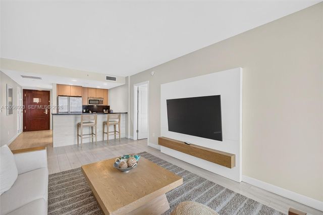 505 N Fort Lauderdale Beach Boulevard 1013, Fort Lauderdale, FL 33304