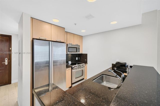 505 N Fort Lauderdale Beach Boulevard 1013, Fort Lauderdale, FL 33304
