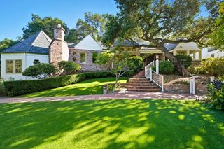 23423 Toyonita Road, Los Altos Hills, CA 94024