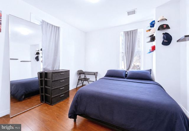 38 E HANCOCK ST, Riverside, NJ 08075