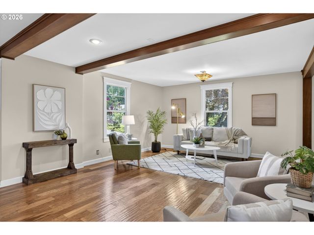 8 Sw ALICE St, Portland, OR 97219