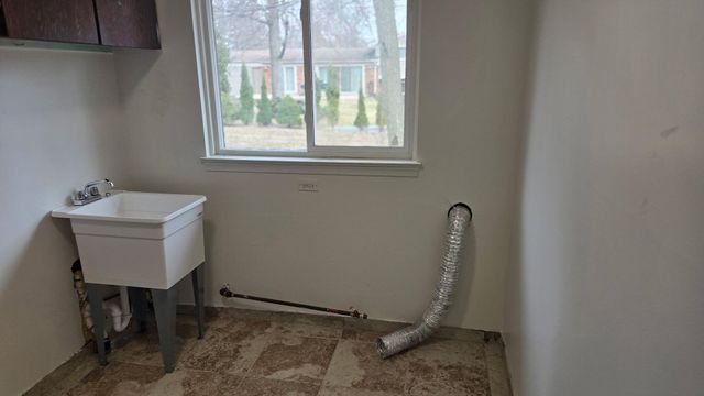 7209 Stonebrook Road, West Bloomfield, MI 48322