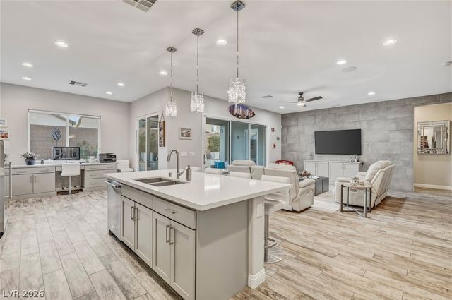 7303 Durand Park Street, Las Vegas, NV 89166