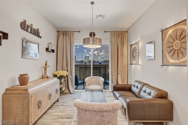 7303 Durand Park Street, Las Vegas, NV 89166