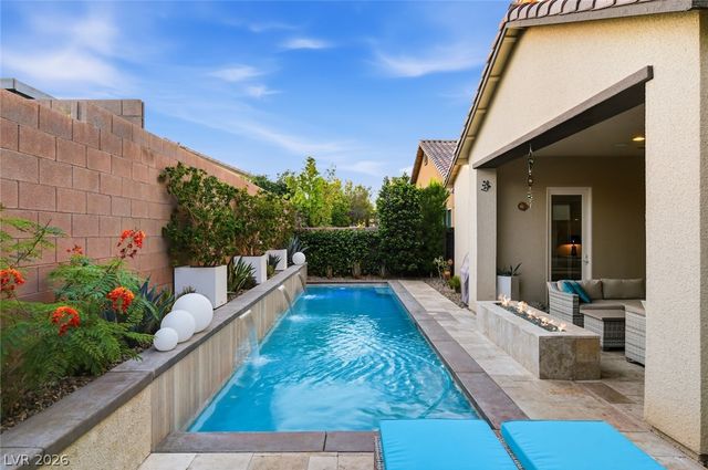 7303 Durand Park Street, Las Vegas, NV 89166