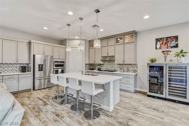 7303 Durand Park Street, Las Vegas, NV 89166