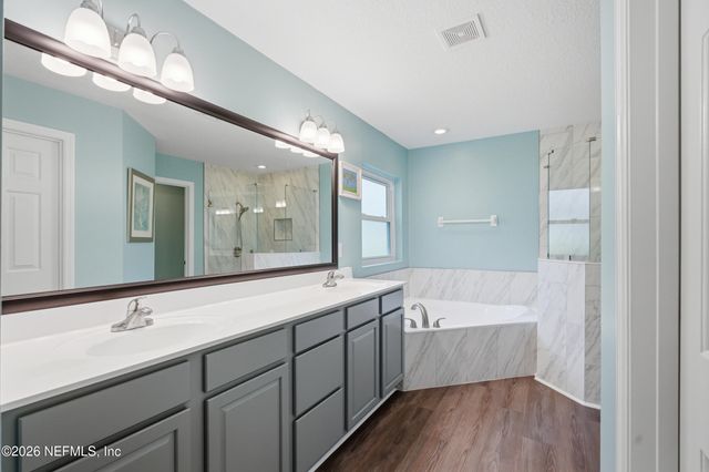 6448 GINNIE SPRINGS Road, Jacksonville, FL 32258