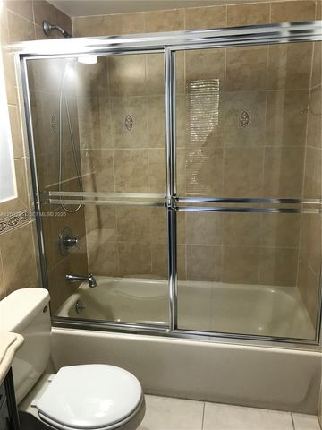 7075 NW 186th St C408, Hialeah, FL 33015