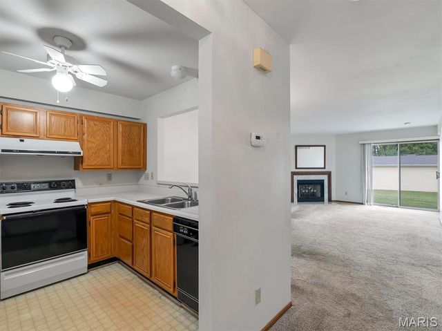 3957 Grand National Drive, Florissant, MO 63034