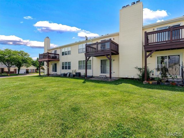 3957 Grand National Drive, Florissant, MO 63034