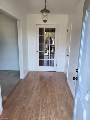 5101 Coltsfoot Road, Greensboro, NC 27455