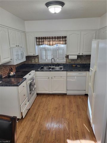 5101 Coltsfoot Road, Greensboro, NC 27455